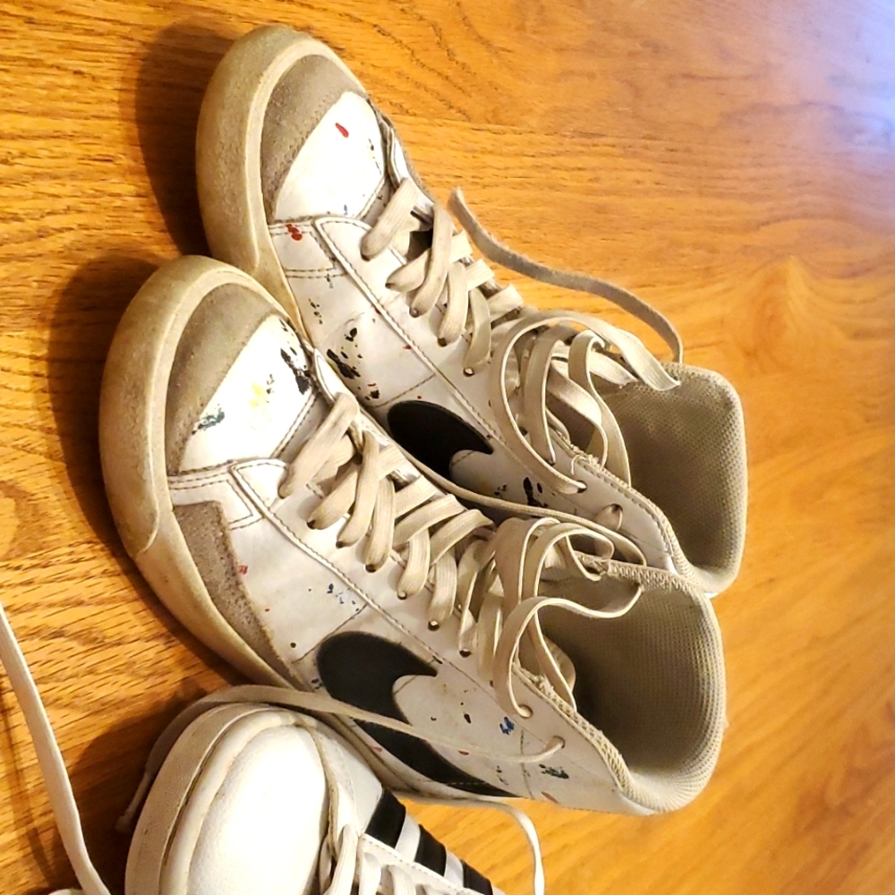 Nike Blazers, Nike Revolution, Adidas